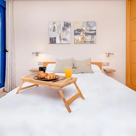 Bhost - Pacifico Apartment Malaga Exterior photo