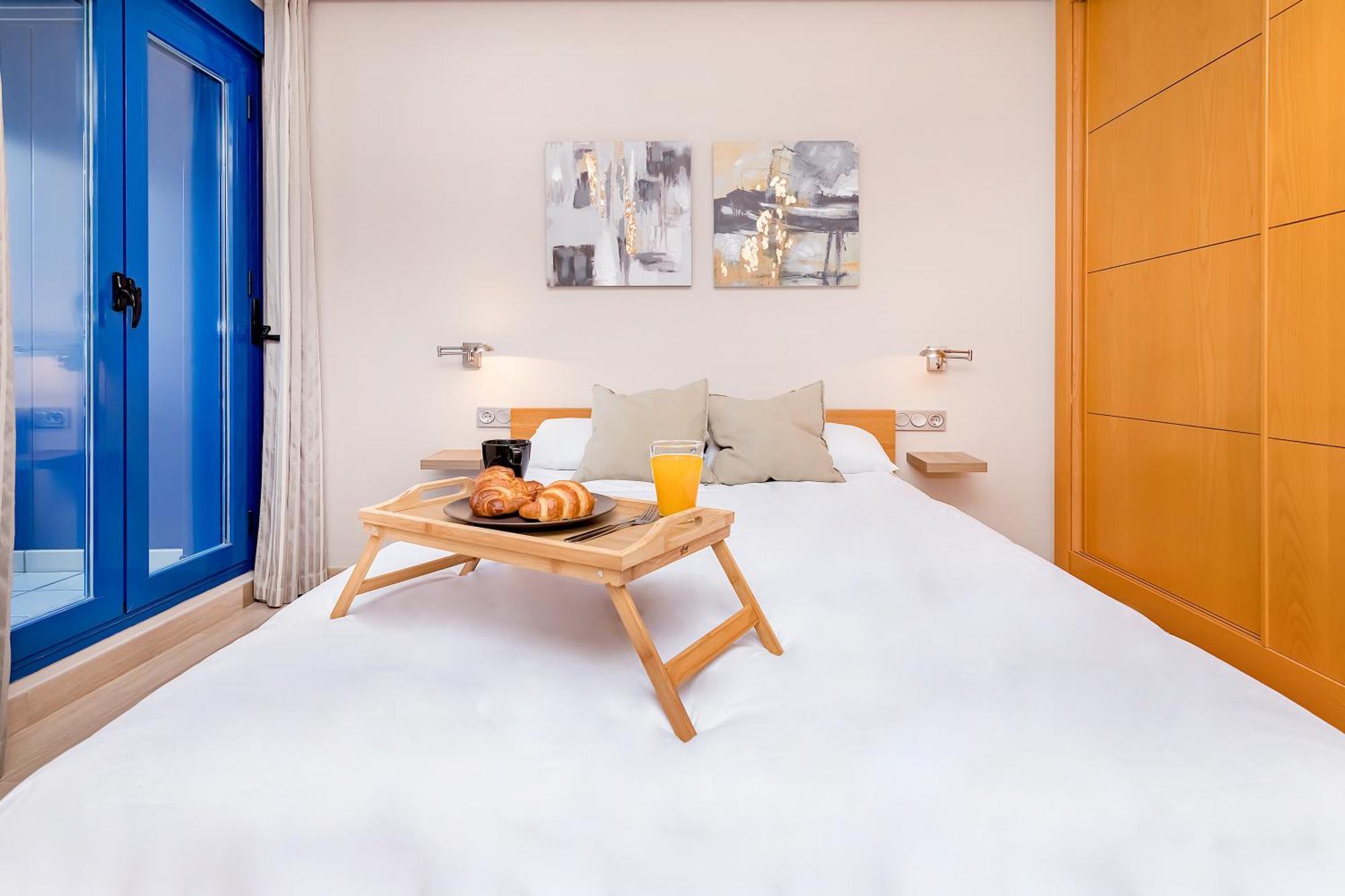 Apartament Bhost - Pacifico Malaga